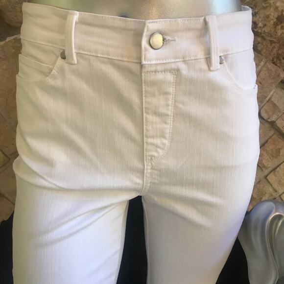 Soft Surroundings Beaded Embellished White Jeans Style 2CC02 Women's Size Small - Picture 4 of 8